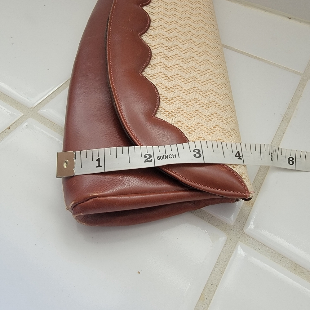 Neusteters Denver Vintage Brown Clutch - Picture 14 of 14